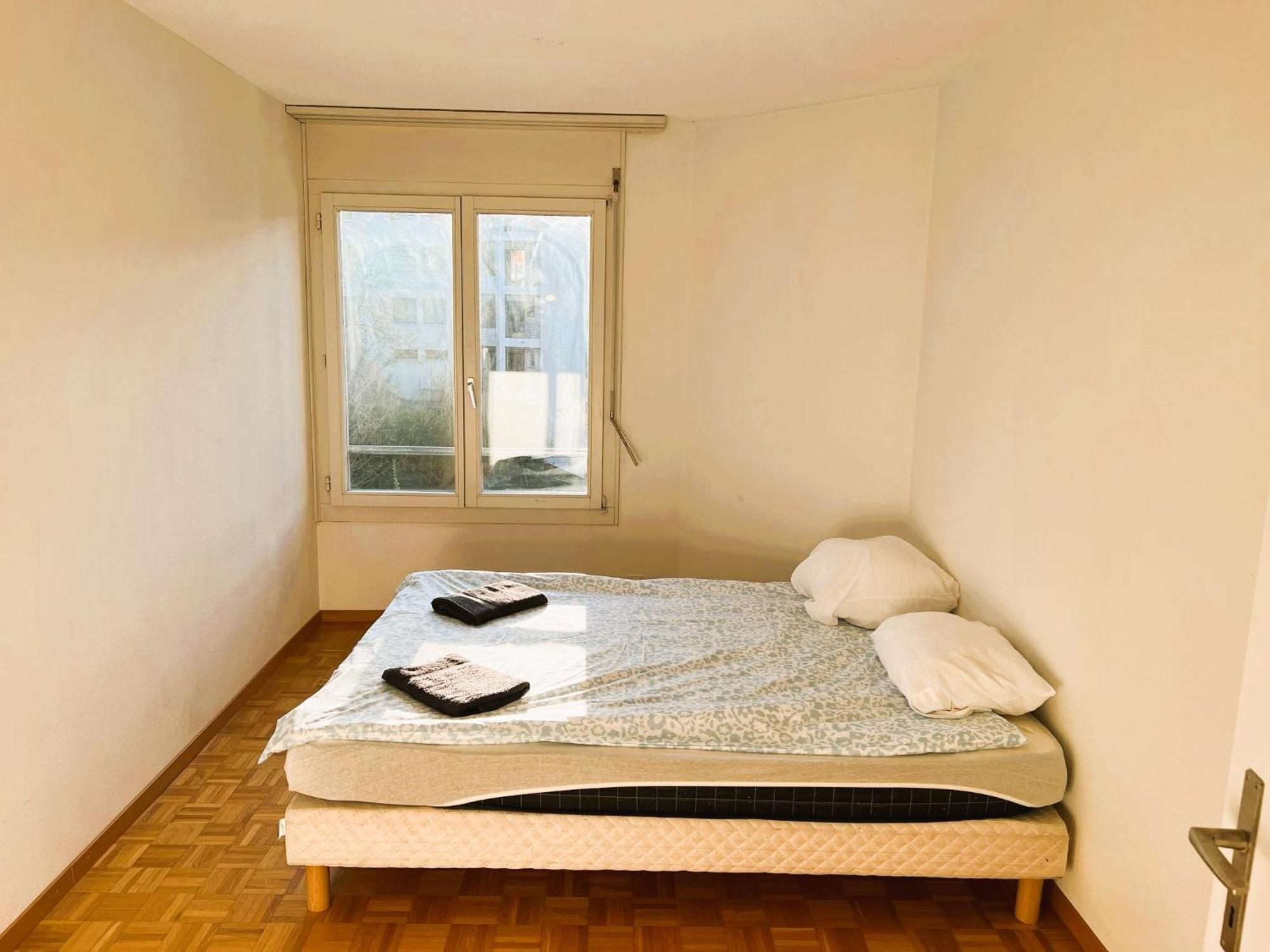 Huge Apartments, Multiple Bedrooms With Balcony In Center - Self Checkin *