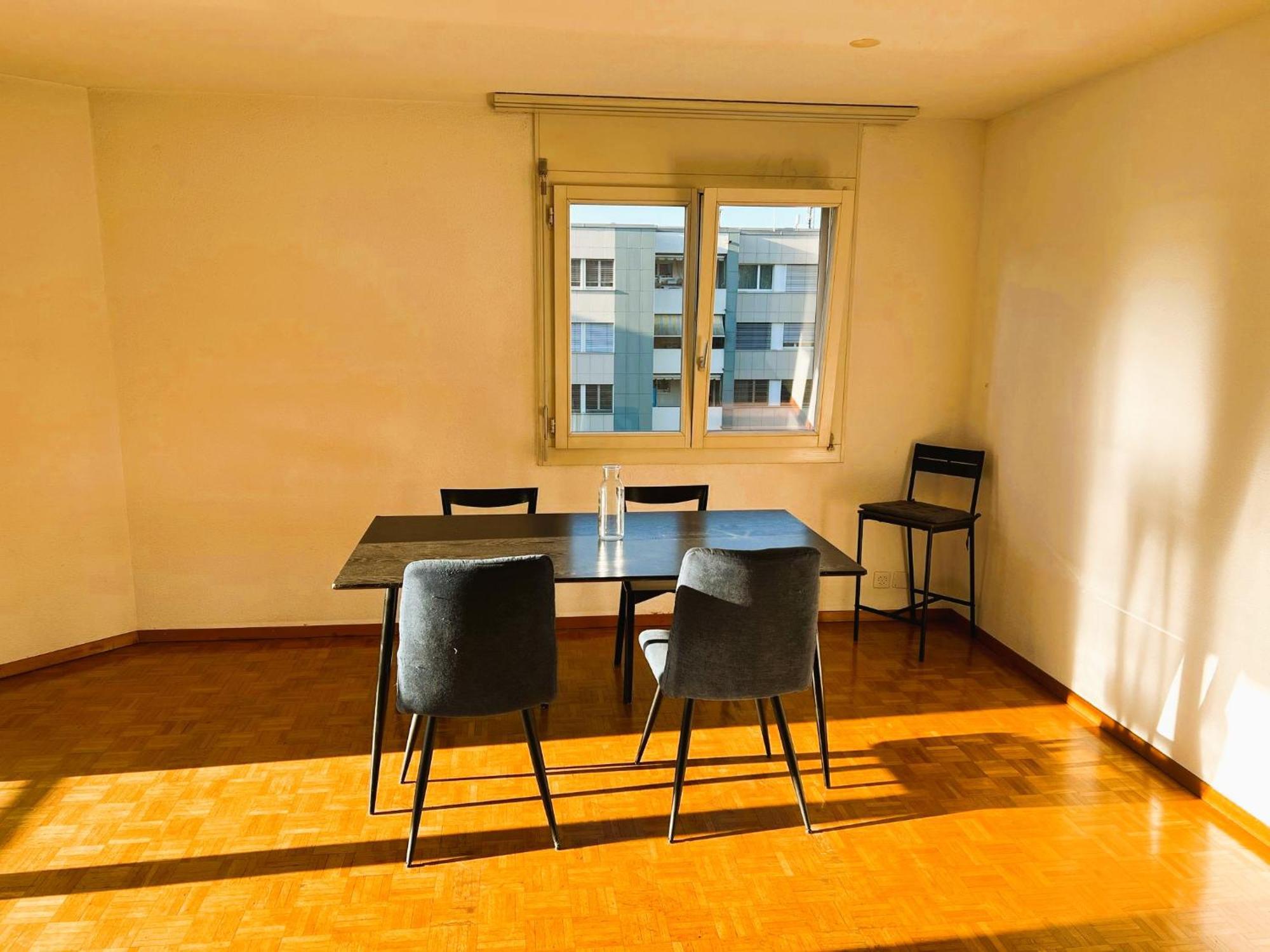 Appartamento Huge Apartments, Multiple Bedrooms With Balcony In Center - Self Checkin