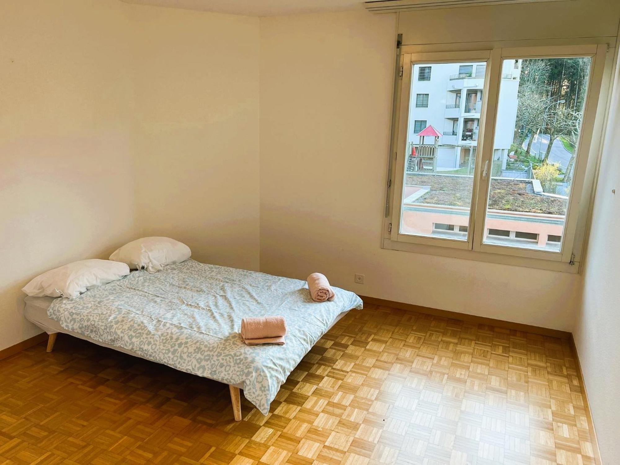Huge Apartments, Multiple Bedrooms With Balcony In Center - Self Checkin Appartamento *