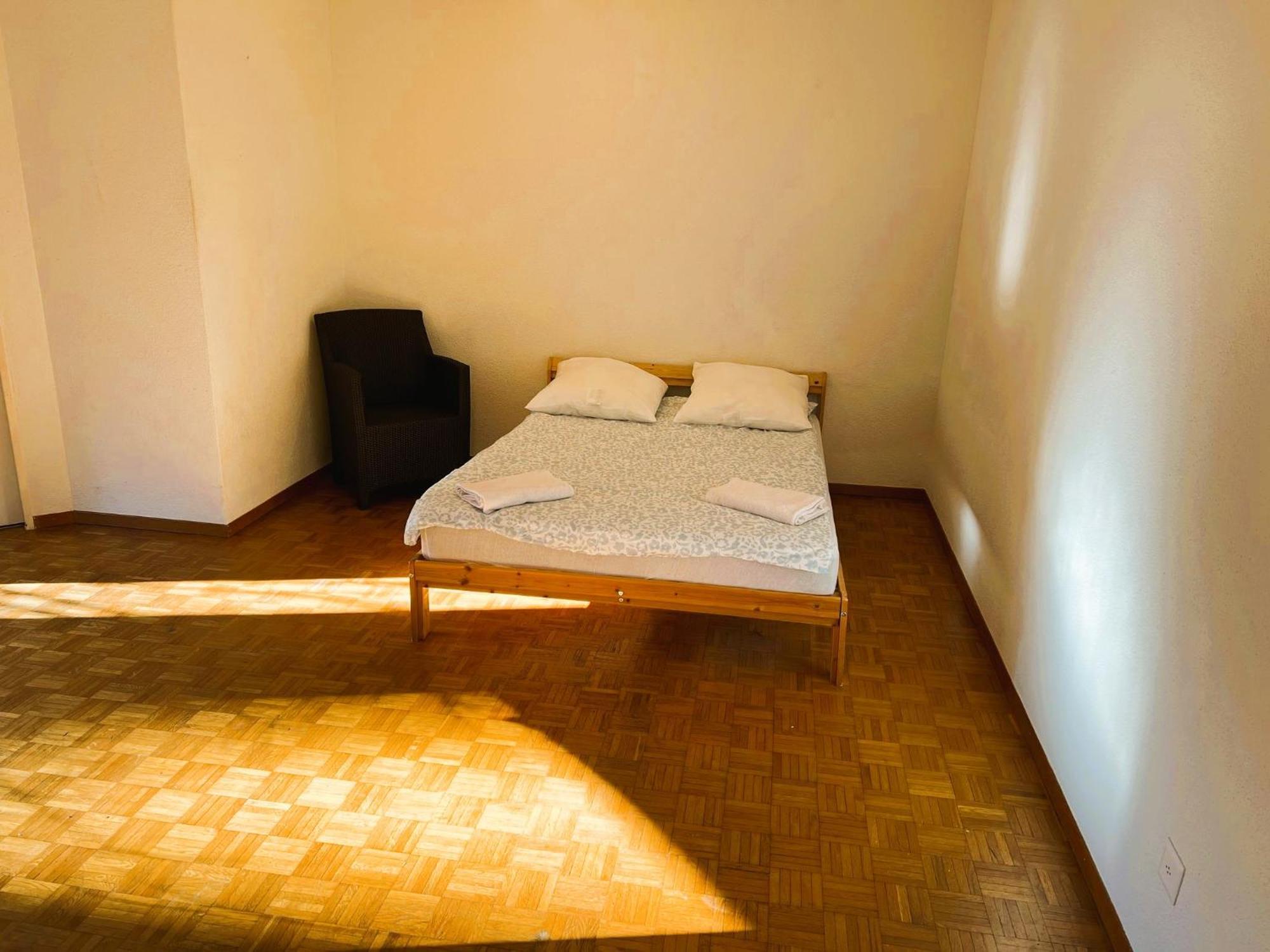 Huge Apartments, Multiple Bedrooms With Balcony In Center - Self Checkin Appartamento Lucerna